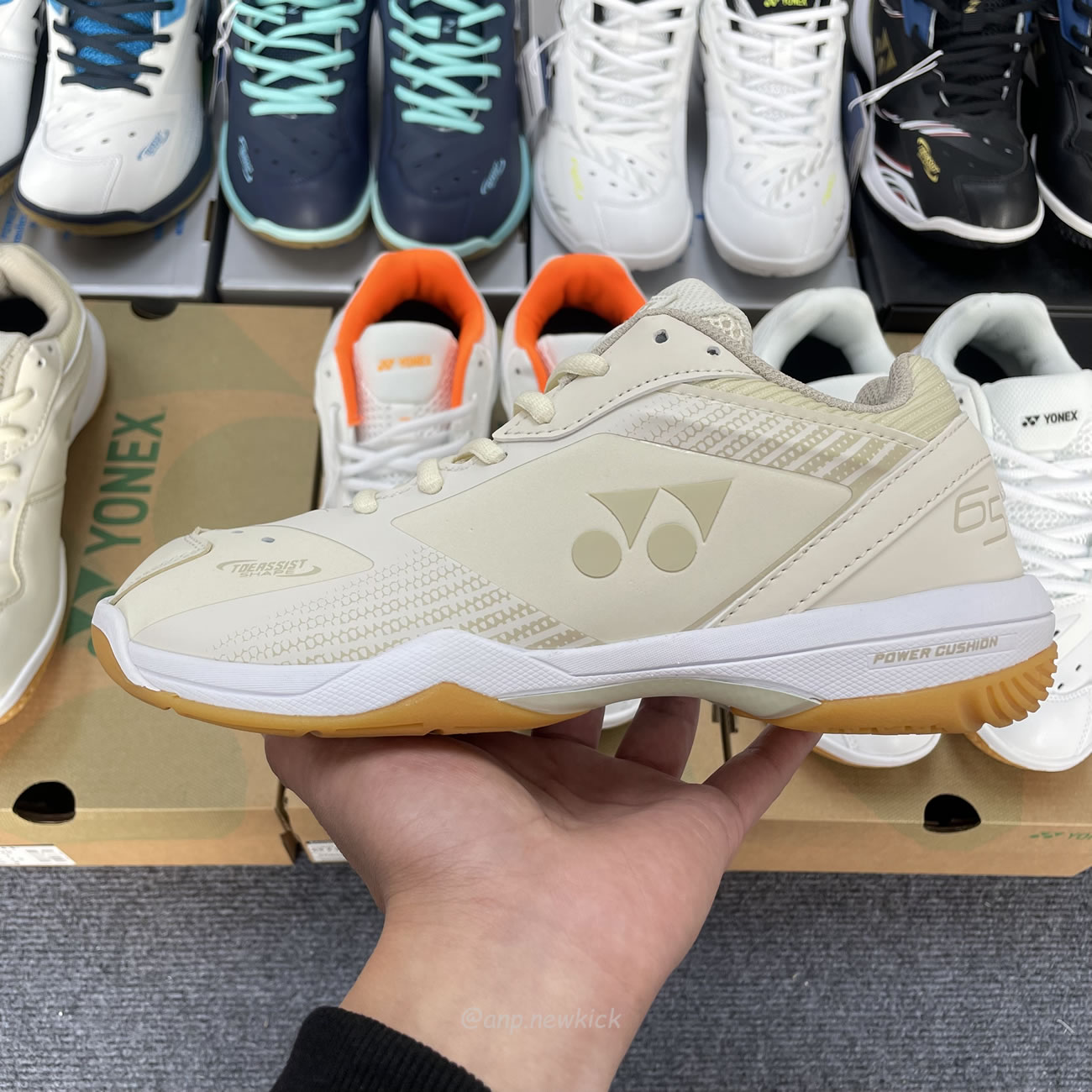 Yonex Power Cushion 65 Badminton Shoes (9) - www.newkick.vip